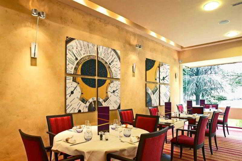 Mercure Besancon Parc Micaud - Hotel & Bar Besançon Exterior foto